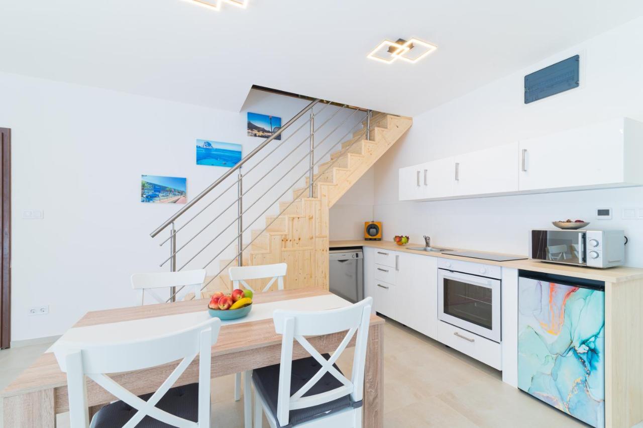 Eternity Apartmanhaz Keszthely Exteriör bild