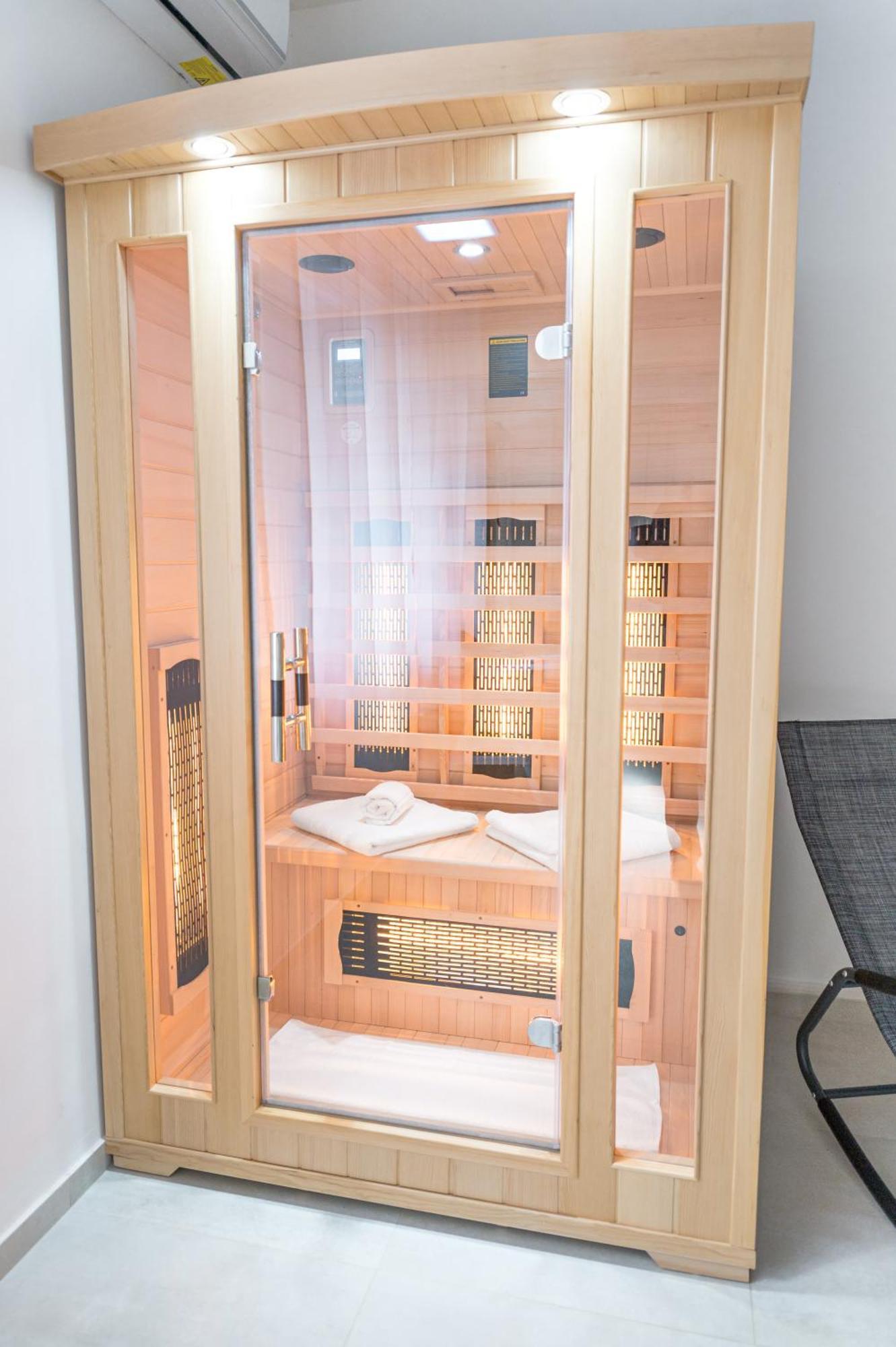 Eternity Apartmanhaz Keszthely Exteriör bild